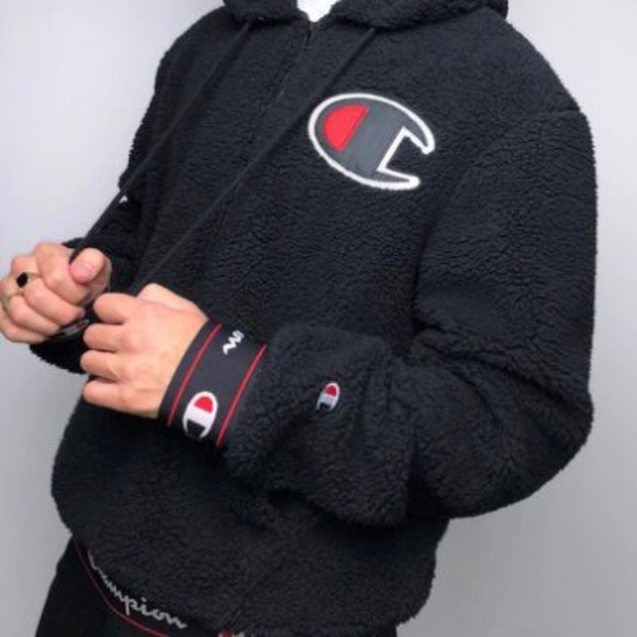 Champion sweater size small